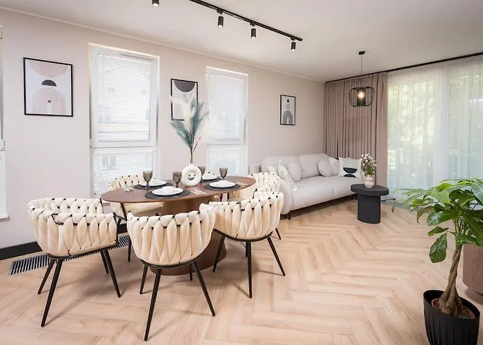 Old City Premium Apartment By Rent4You